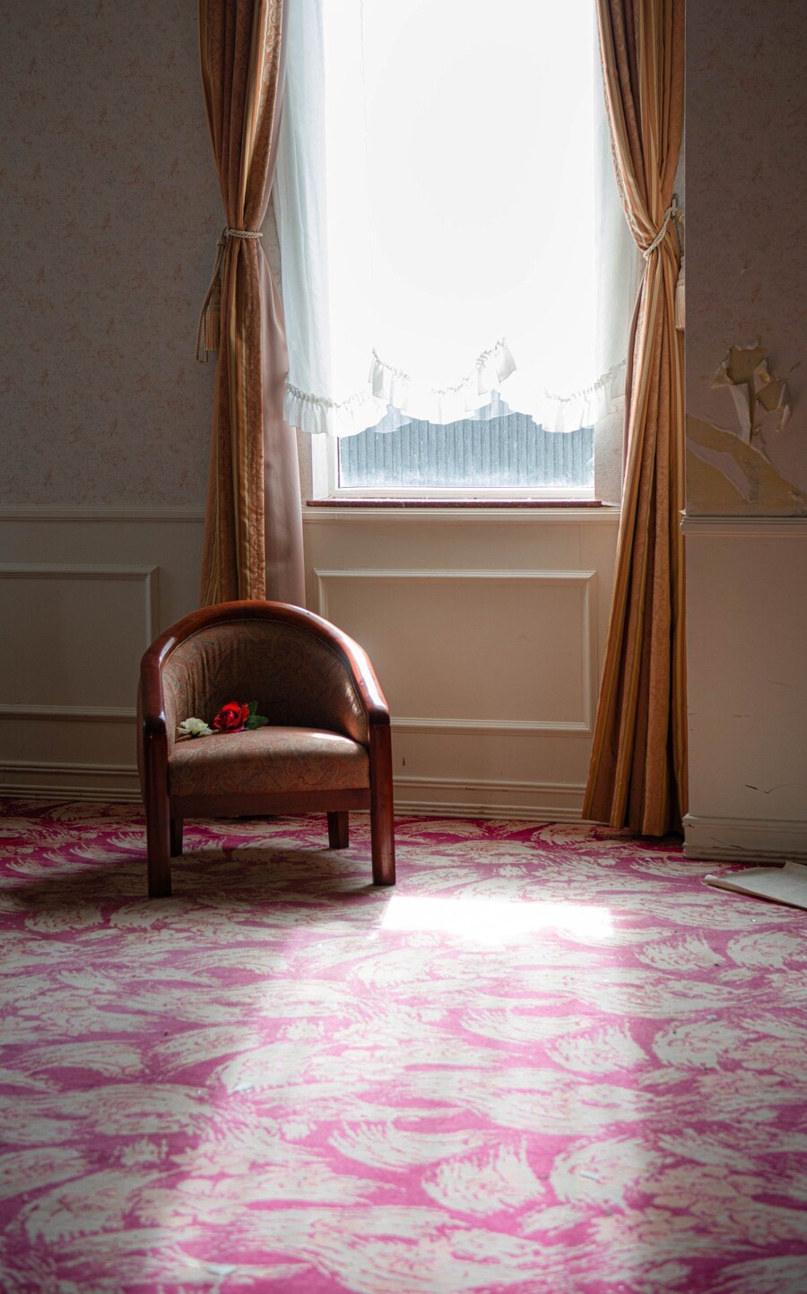 일본, 버려진 미완성 고급 호텔_2.jpg