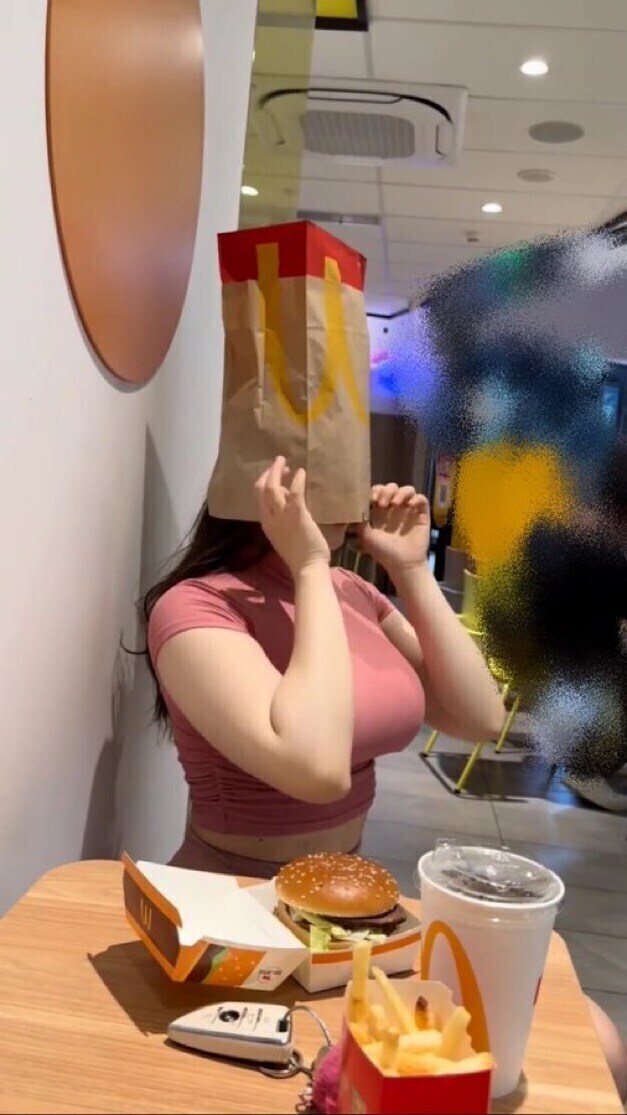 아 또 빡치네 옘병_1.jpg