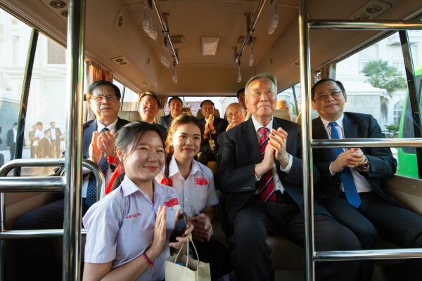 재벌들이 은근 신기한 점.jpg_5.jpg