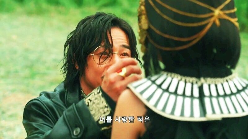 가면라이더 아역배우 생일날 촬영분_16.jpg