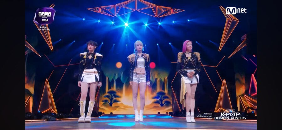 베이비몬스터의 헌트릭스 커버_1.png