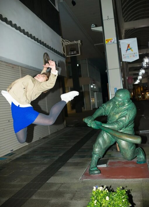 일본 니이가타 시의 명물 동상_7.png