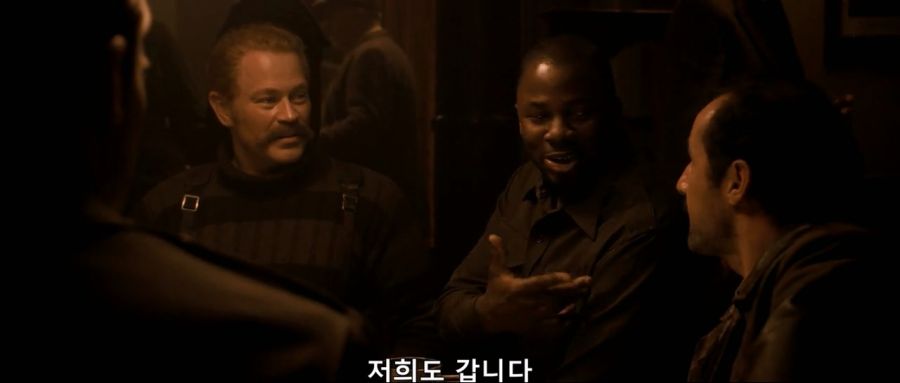 [MCU]최고의 팀을 선발해서 전쟁에서 눈부신 공을 세웠던 캡틴 아메리카_5.jpg