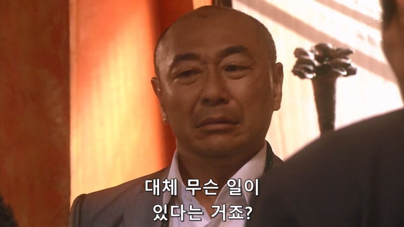 야쿠자랑 몸이 바뀐 아동상담소 직원 대참사_7.jpg