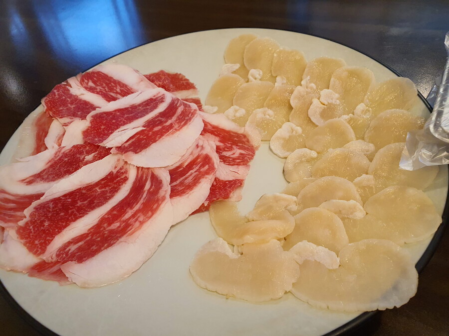 니뽕국에서 유명한 중동아시아 전통음식_1.jpg