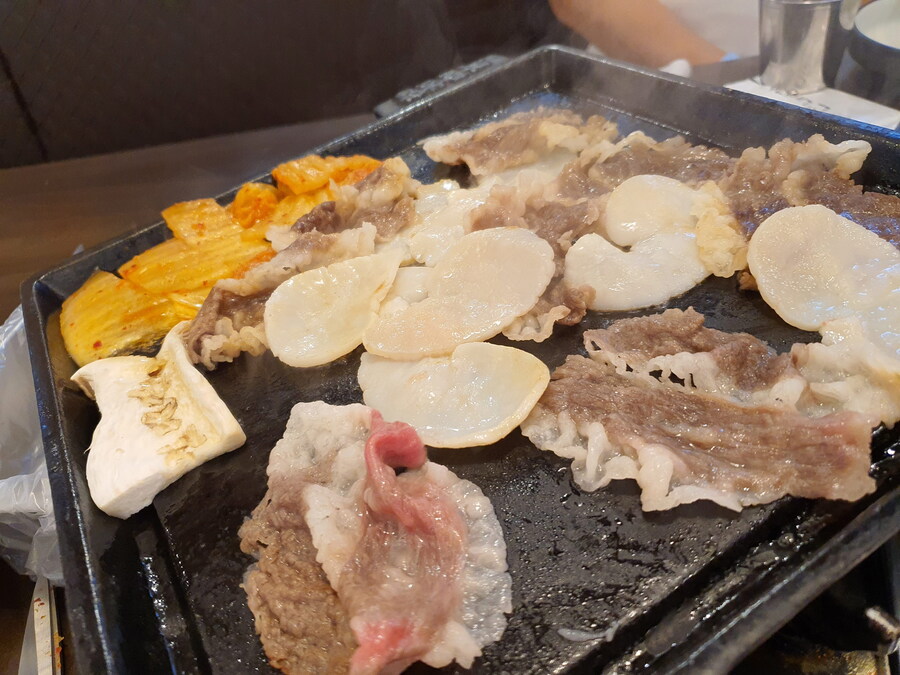 니뽕국에서 유명한 중동아시아 전통음식_2.jpg