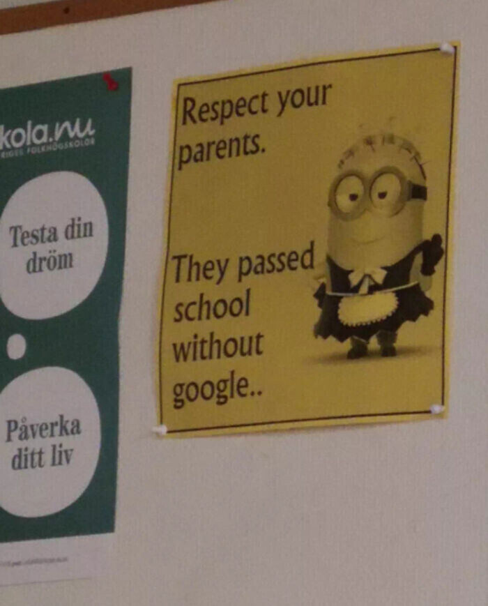 어느 외국인 학교에 걸린