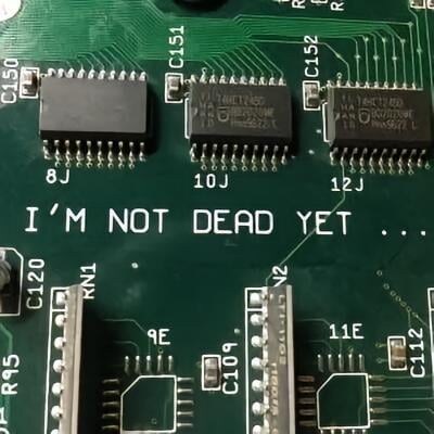 회로기판에 숨겨진 메시지들.jpeg_9.jpg