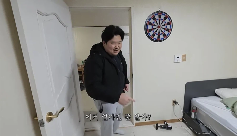 어차피 손님 볼일 없으니 대놓고 사기치는 무인상점_7.webp