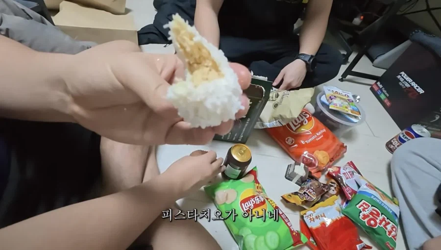 어차피 손님 볼일 없으니 대놓고 사기치는 무인상점_12.webp