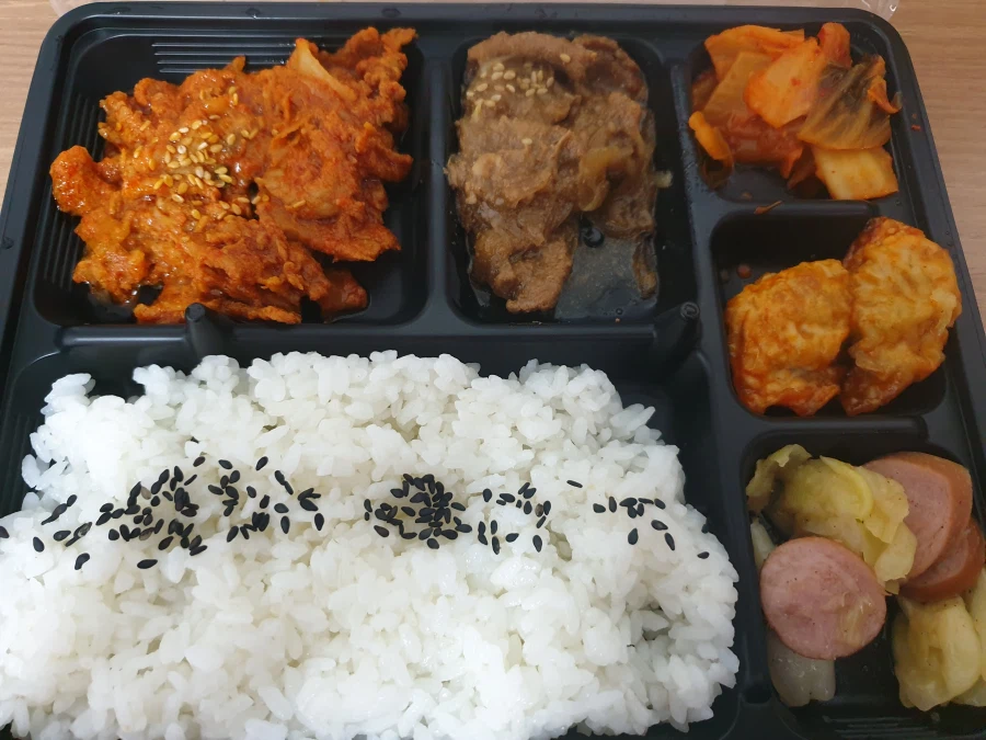 홈플러스 990원 도시락 맛있어요_1.webp