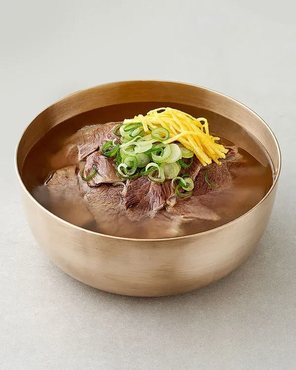 곰에게 총을 쏘면_1.webp