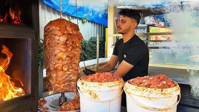 터키 케밥집 영상볼때마다 느끼는거_1.webp