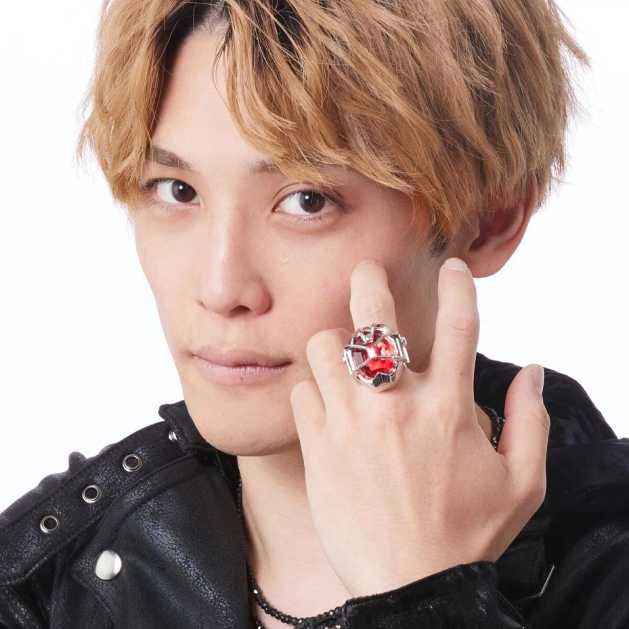 특촬물 굿즈 이대로 가면.jpg_3.webp