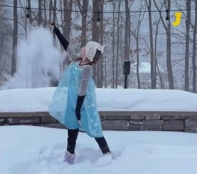 딸이 엘사가 되고 싶다 했을때_1.webp