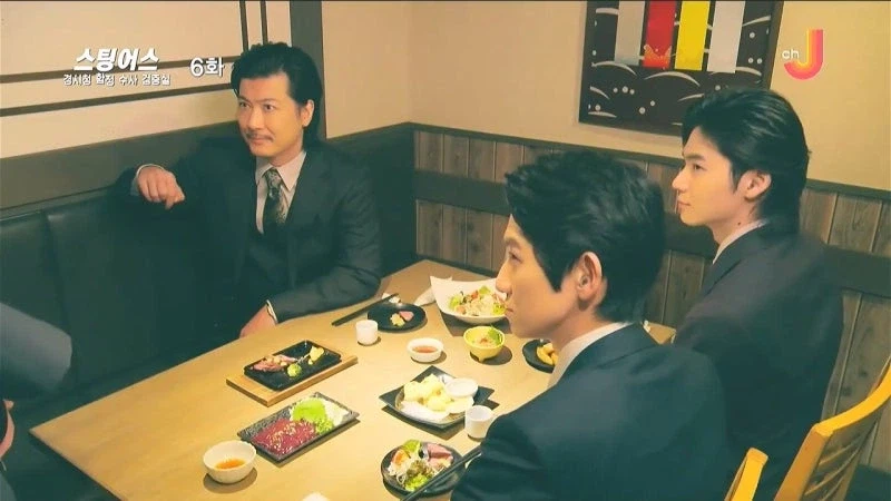 처음 가는 식당에서 추천메뉴 찾지마라_30.webp