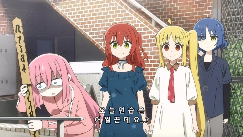 인기가 엄청난 여고생 밴드의 추악한 민낯_21.webp