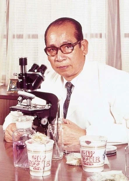 하루도 안빼놓고 라면을 먹은 노인의 최후_1.webp