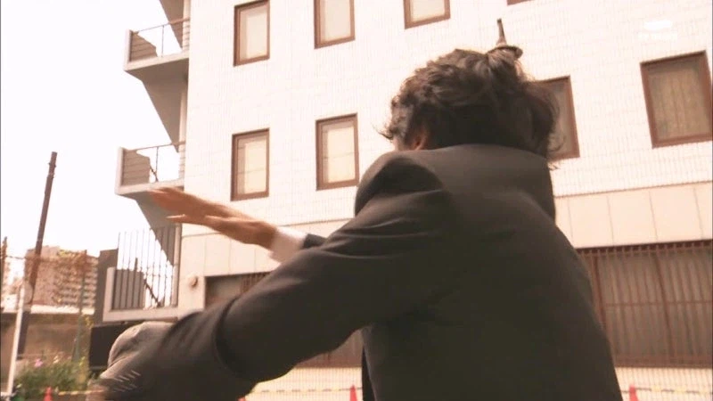 주인공에게 호감이 있는 집주인 캐릭터_29.webp