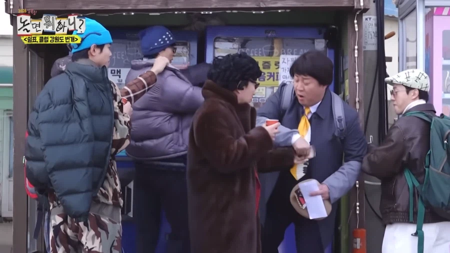 바닷가 갈매기보다 무서운거_6.webp