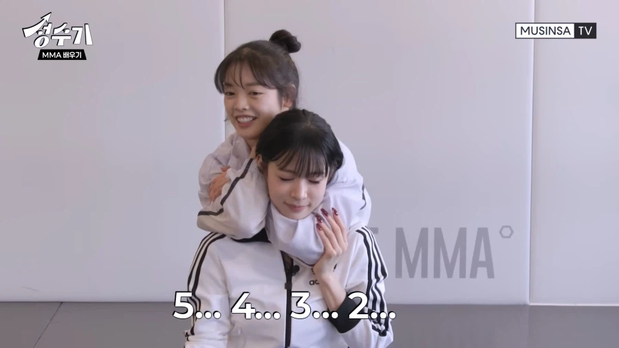 걸그룹 최초_10.webp