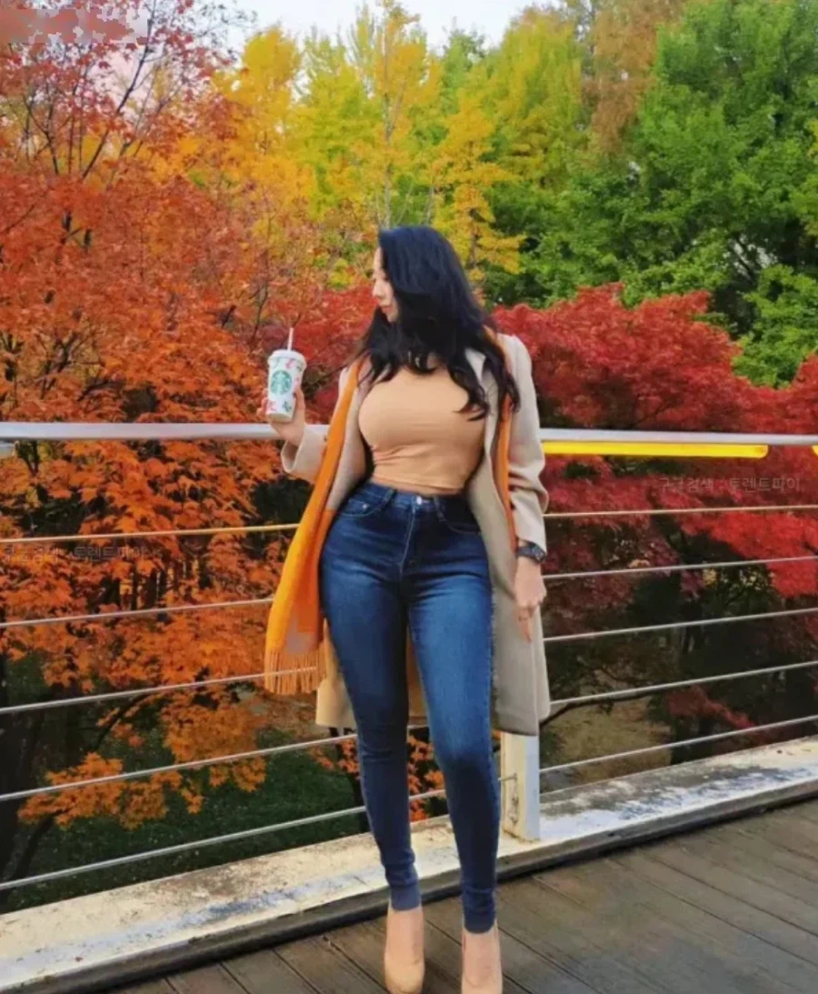 꽃뱀 처치전문 변호사 누나.jpg_3.webp