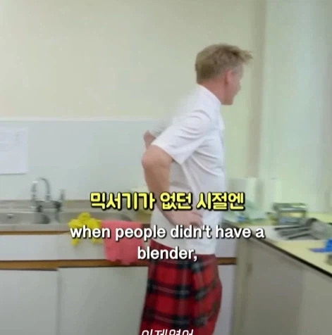 이탈리아인 앞에서 파스타 만드는 고든렘지_8.webp