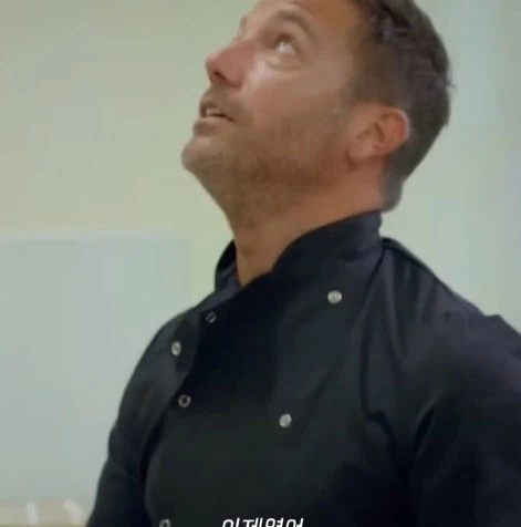 이탈리아인 앞에서 파스타 만드는 고든렘지_10.webp