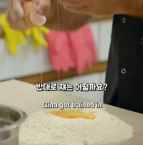 이탈리아인 앞에서 파스타 만드는 고든렘지_15.webp