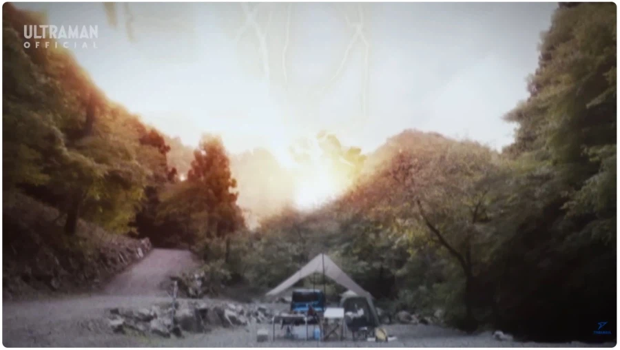 울트라맨 후배한테 과거 이야기를 묻는 선배_7.webp