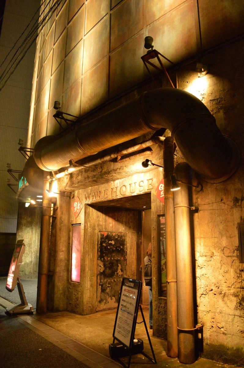 성인용 오락실 내부(스압)_2.webp