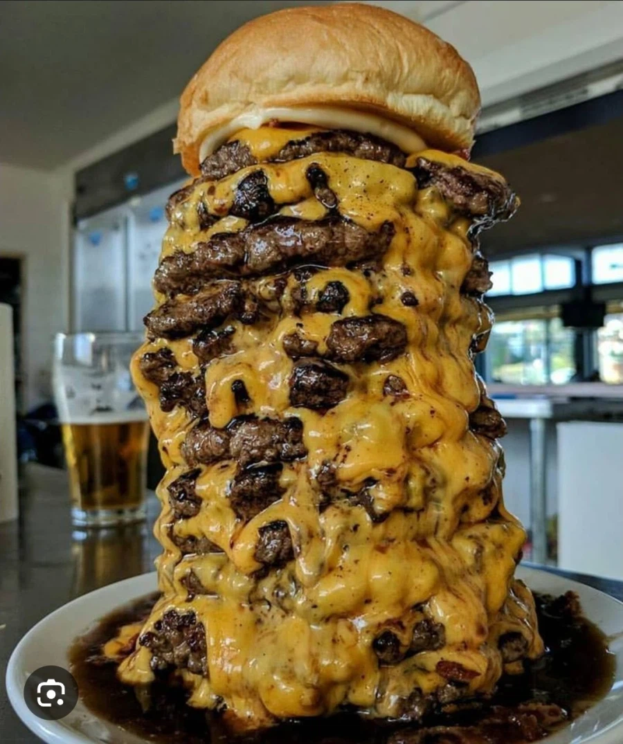 먹을 엄두가 나지 않는 햄버거_2.webp