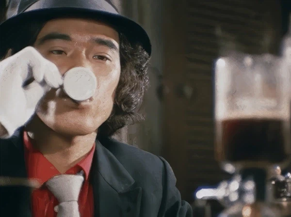 미인 코스어 발땀 커피_1.webp