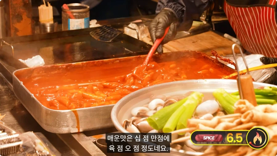 한국 매운 음식 먹어보는 외국인.jpg_20.webp