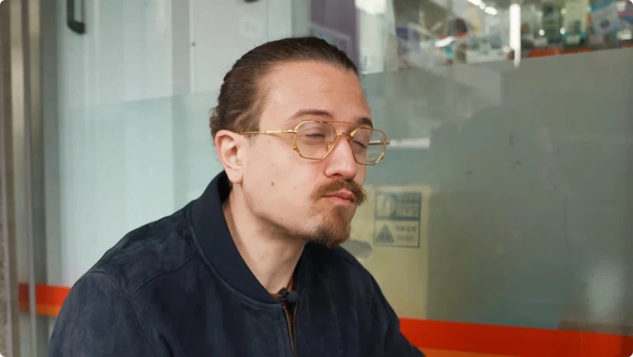 한국 매운 음식 먹어보는 외국인.jpg_60.webp