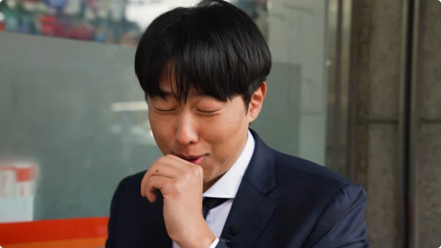 한국 매운 음식 먹어보는 외국인.jpg_61.webp