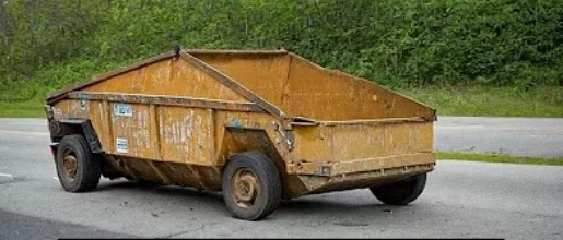 미래 녹이 슨 사이버트럭_1.webp