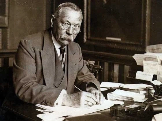 한 작품이라도 완결을 내야 진정한 작가이다._1.webp