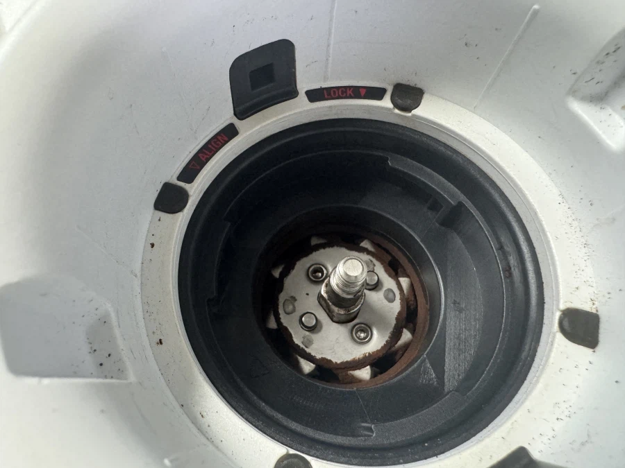 간만에 좋은 원두가 들어와서 경건하게 한잔 내려보았다._1.webp