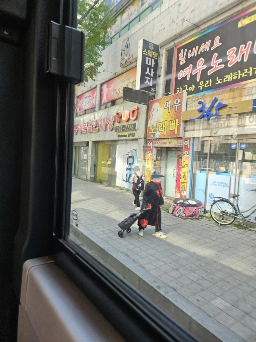 근데 솔찍히 외국인 많이 받아서 한국 치안 안 좋아진건 팩트 아님?_1.webp