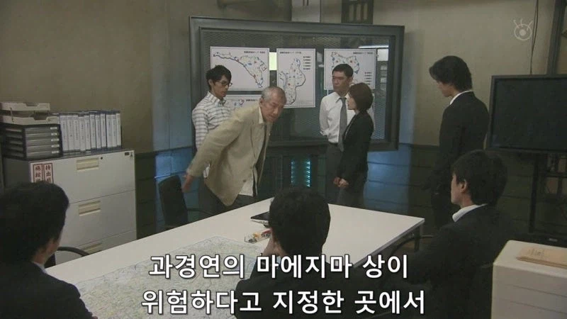 주민들의 안전을 위해 범죄예방 앱을 만들던 연구가_46.webp