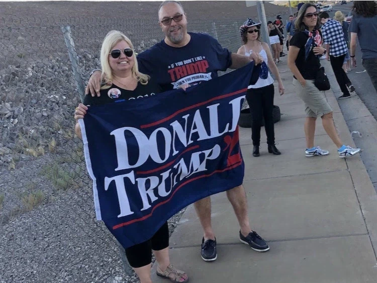 트럼프 지지자 눈물의 인터뷰_2.webp