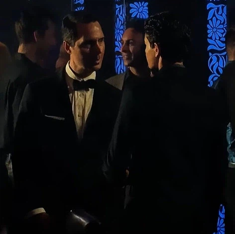 부자 앞에서 깝치면 안되는 이유_11.webp