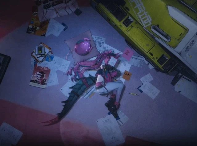 [엔드필드] 이본이 누워서 자는방식_3.webp