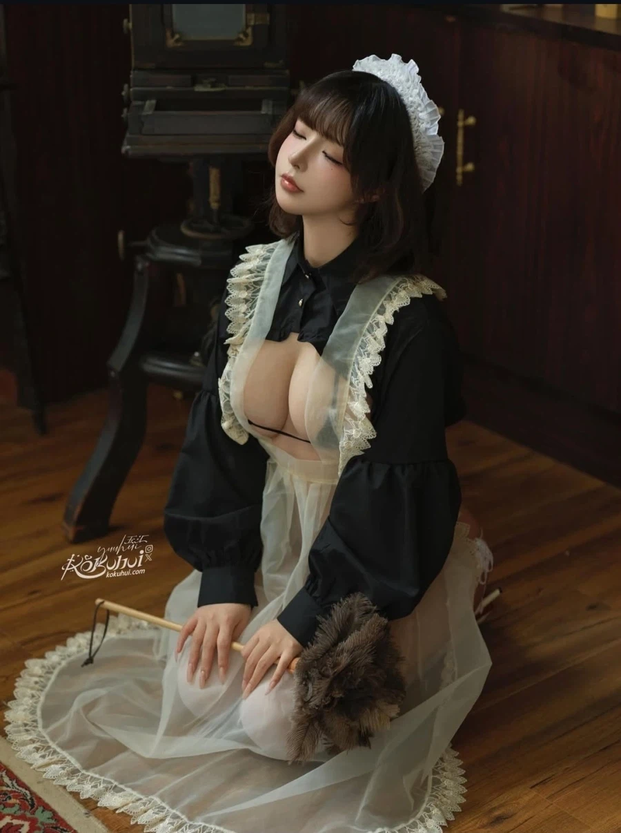 호불호 안 갈리는 메이드 복장_1.webp