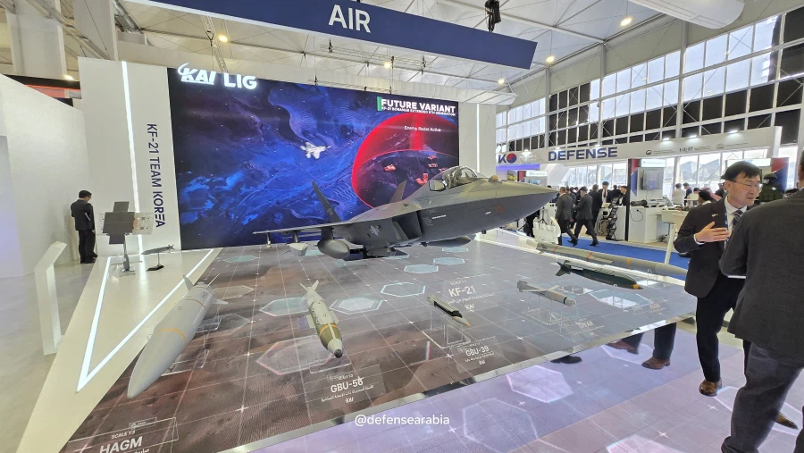 KF-21 풀무장 버전이 보고싶다..._1.webp