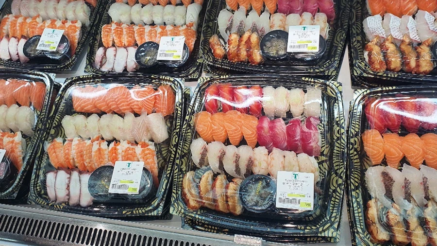 뭔가 저렴한 맛의 한계점이라 생각하는거.jpg_2.webp