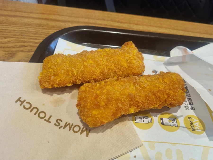 맘스터치 대박직화불고기버거& 치킨치즈스틱 리뷰_2.webp