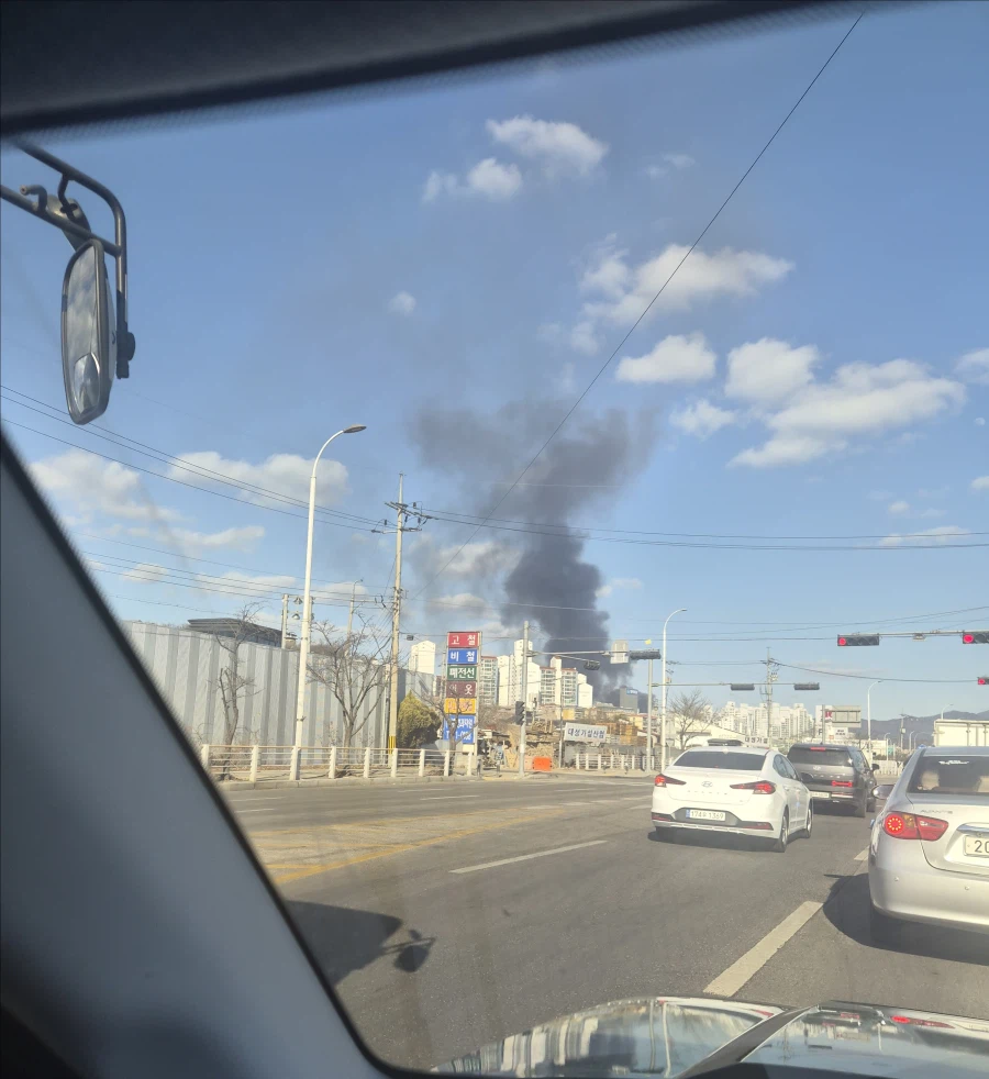 운전하는데 불난줄알았네_1.webp