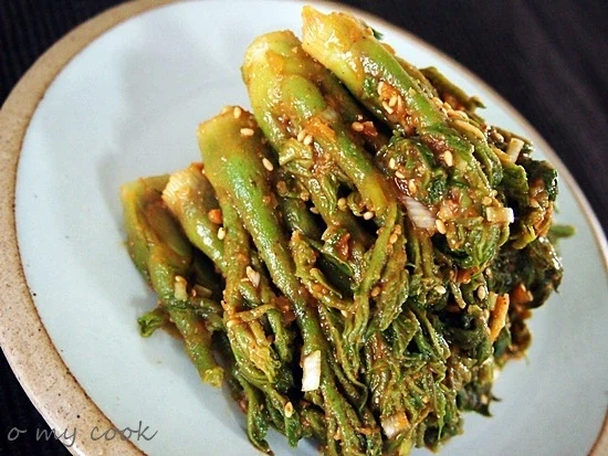 두쫀쿠와 봄동비빔밥 유행 다 끝남._1.webp